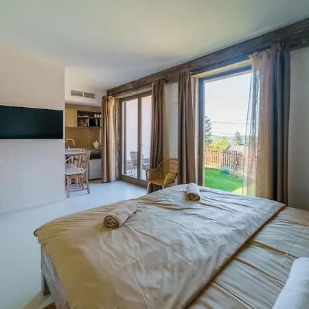 Kaska Haz Apartament *